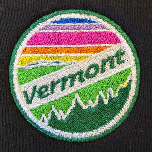 KIDS "Vermont" Circle Embroidered Sweatshirt